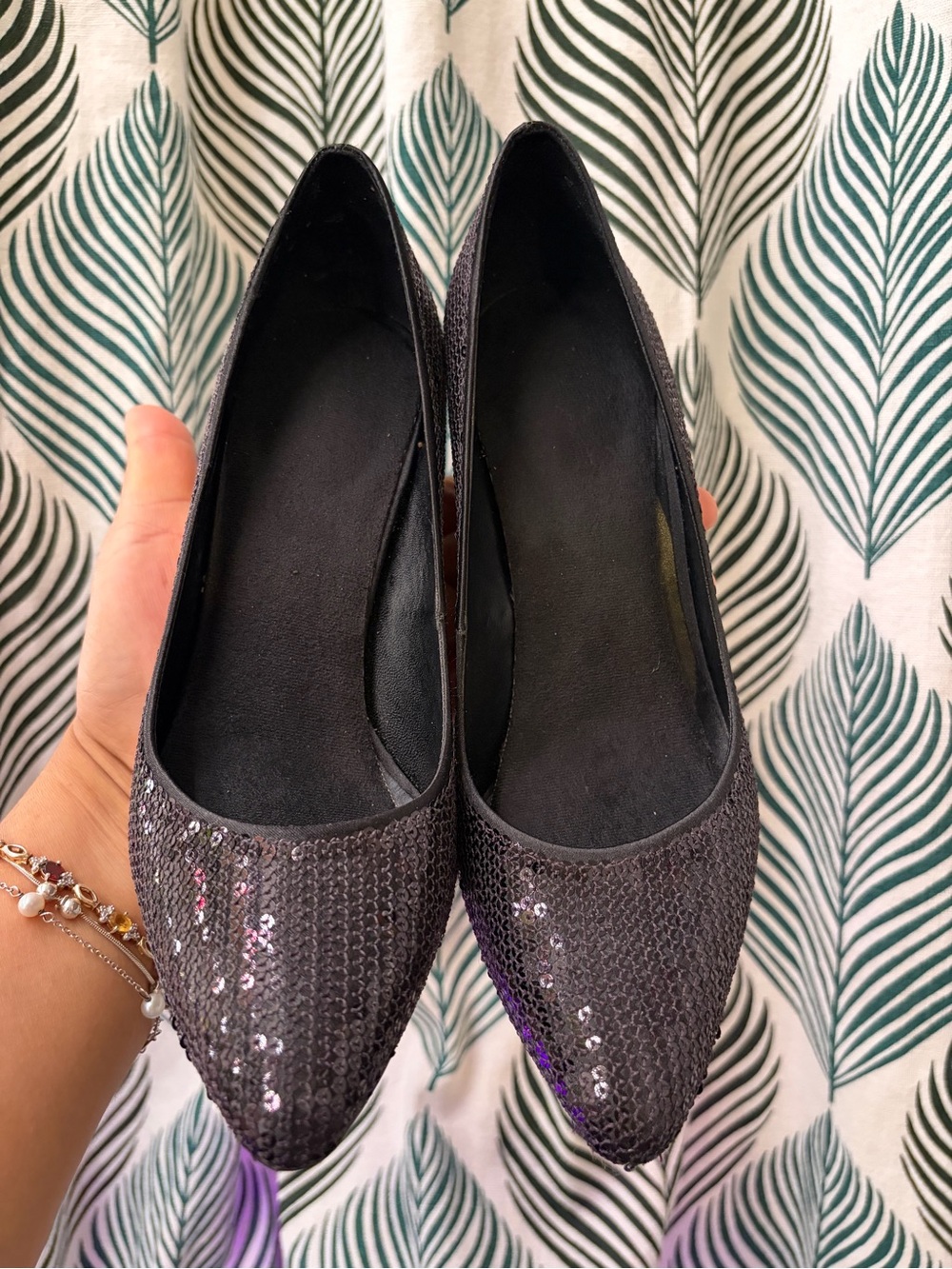 Banana Republic Black Sequin Pointed Flats